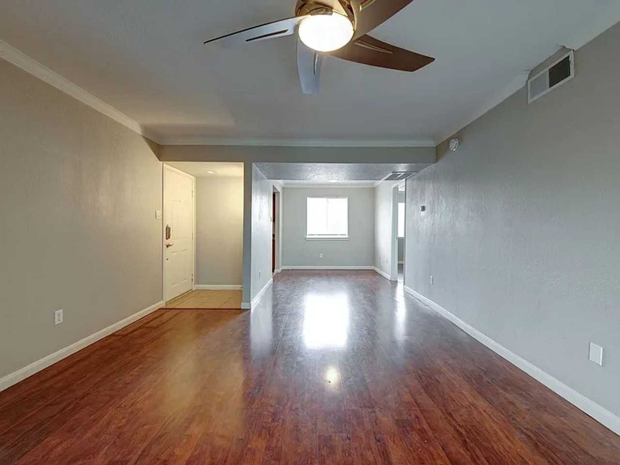 8256 E Arabian Trl #226 - Photo 5 of 8