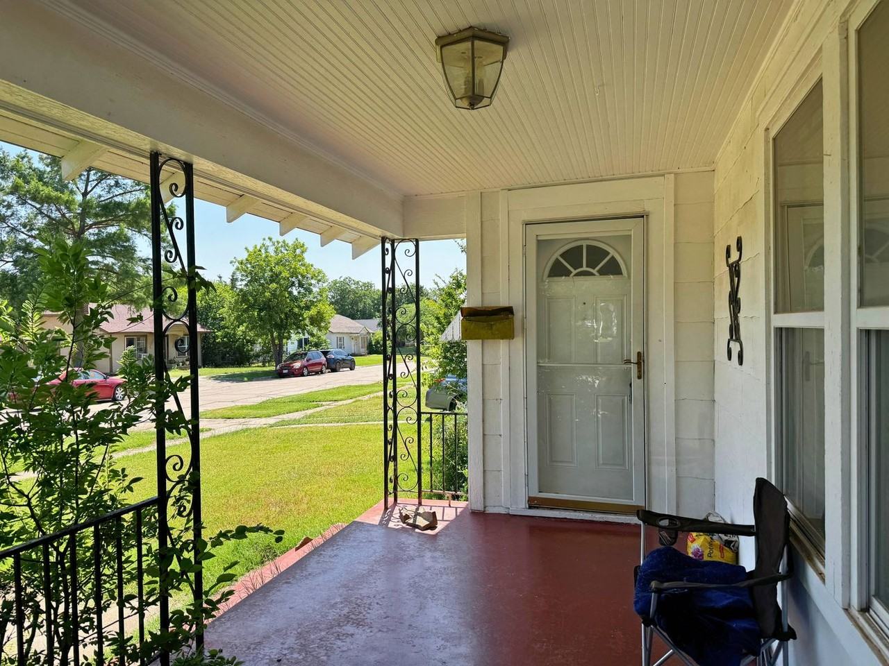 3100 Cumberland Ave - Photo 3 of 20