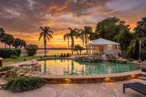 featured image of 626 Riverside Dr