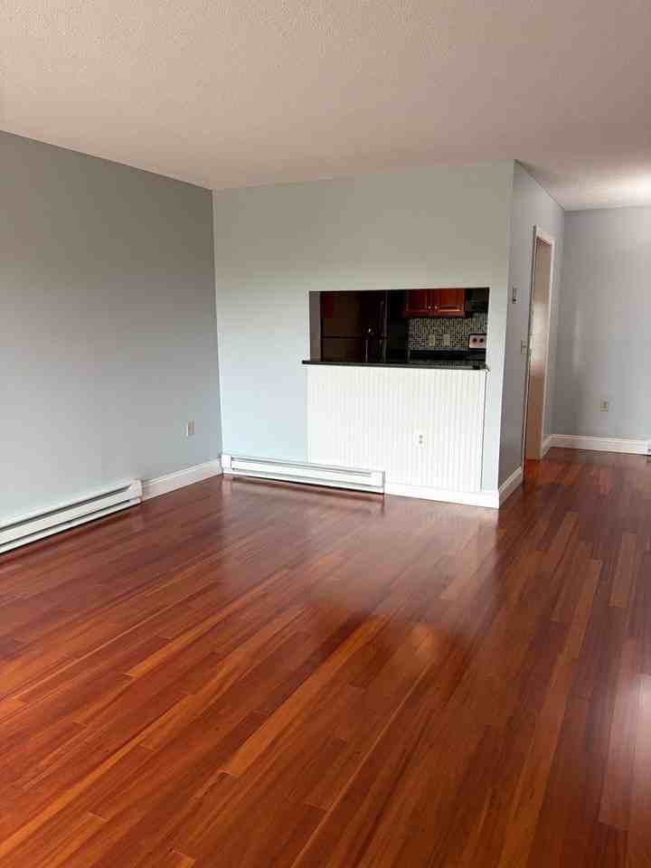 108 Eastern Ave #303 - Photo 5 of 13