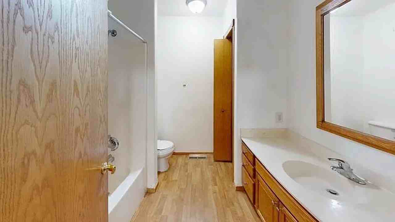 3029 Stonewall Dr - Photo 4 of 8