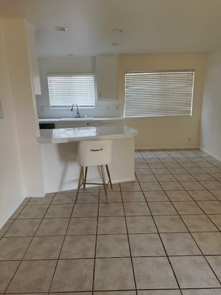 20572 Salt Air Cir - Photo 3 of 11