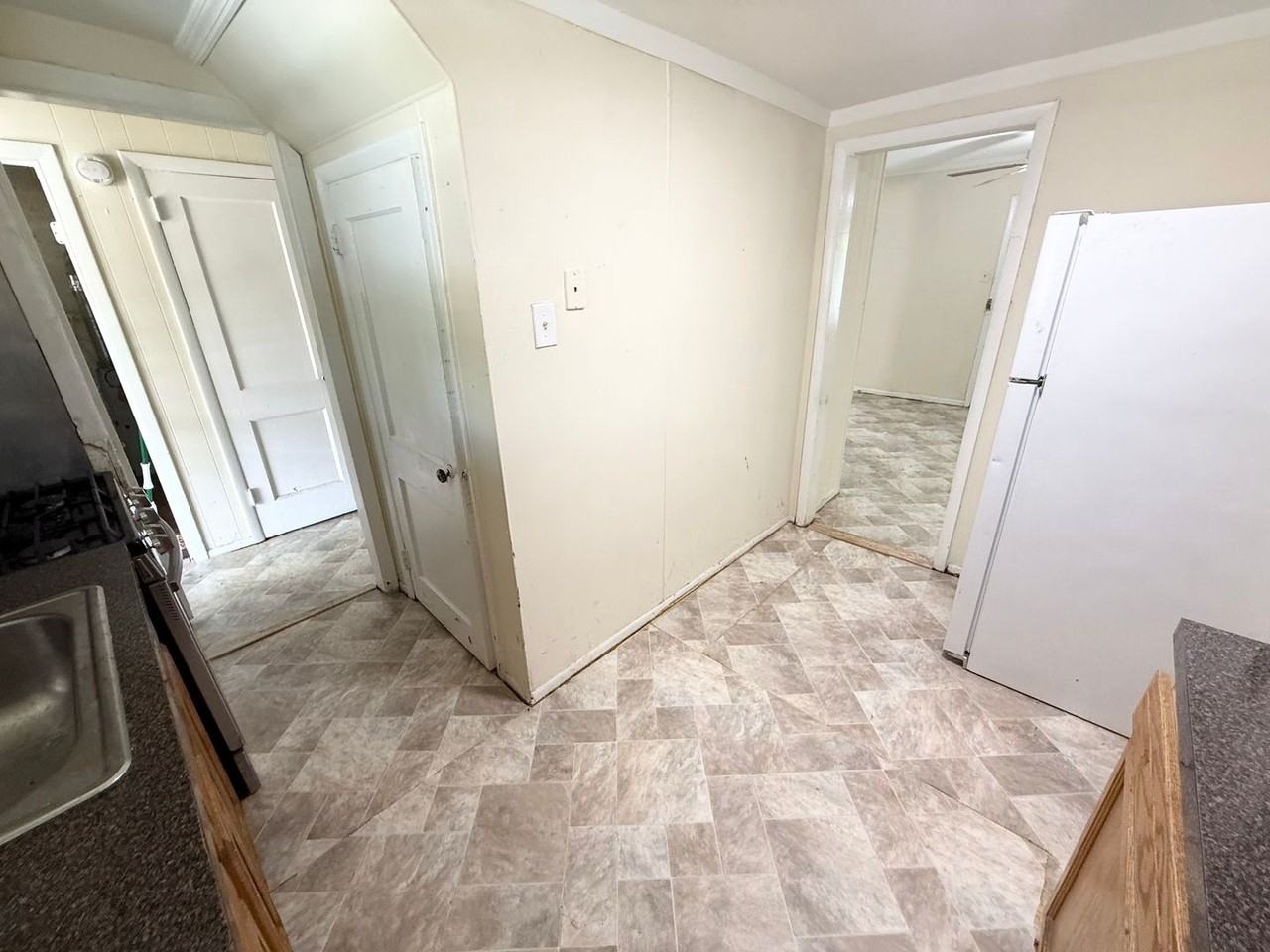 2717 Bethel Rd - Photo 6 of 26