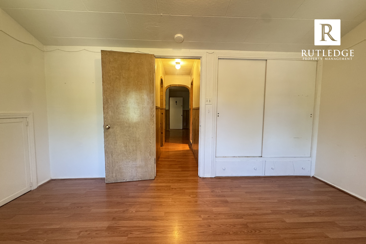 10 Willamette Ave #2 - Photo 5 of 11