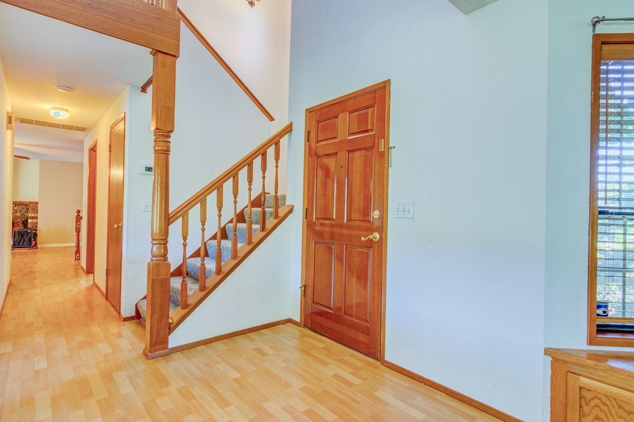1965 Buckthorn Rd - Photo 6 of 28