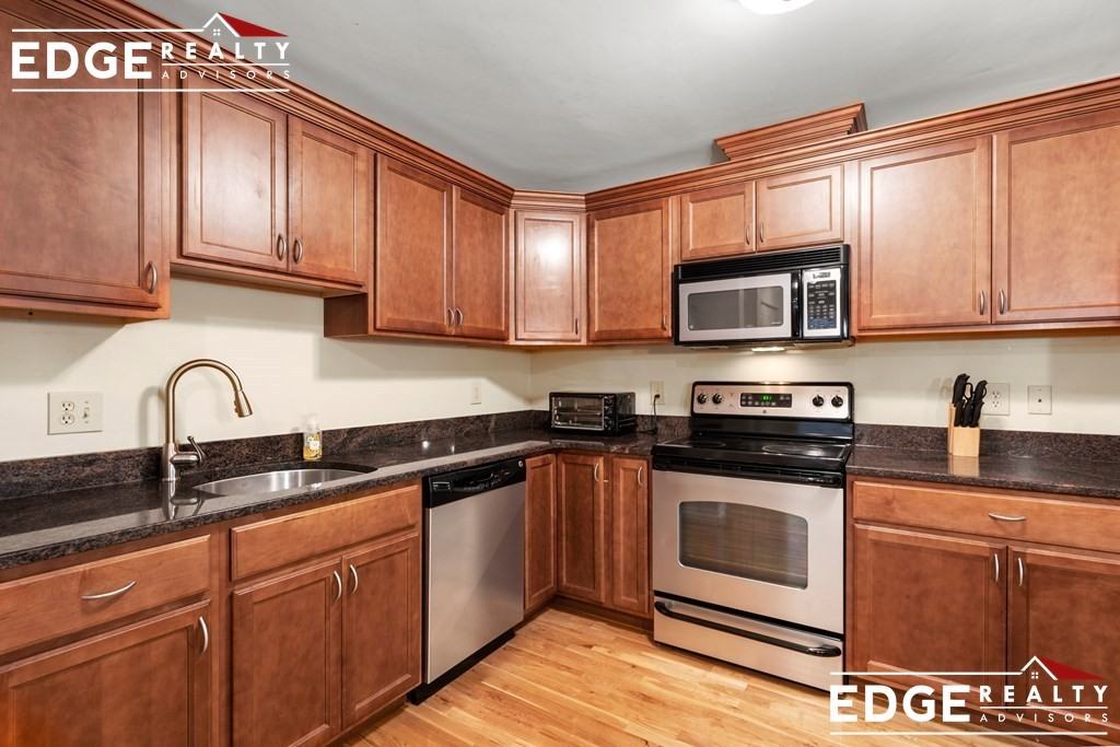 20 Daniels St #115