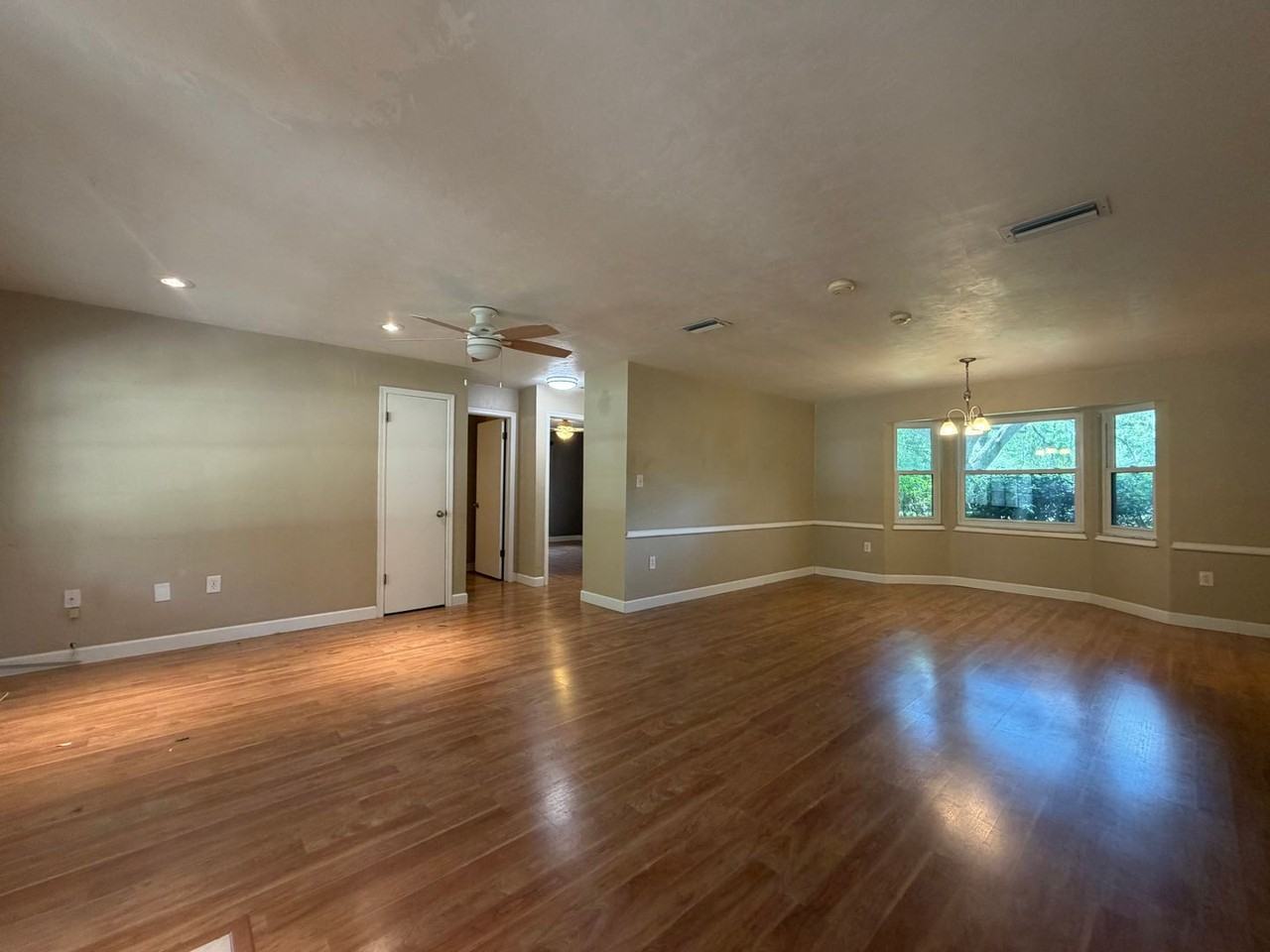 2815 Sw 101st Ter - Photo 5 of 20