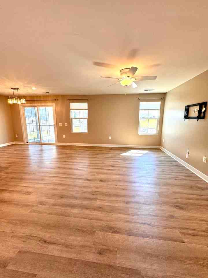 46 S Peak Dr - Photo 6 of 18