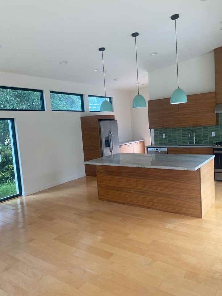 699 Larmier Ave - Photo 3 of 15