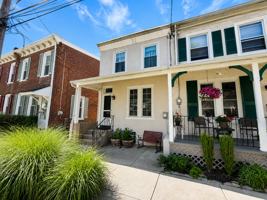 featured image of 605 W Naomi St