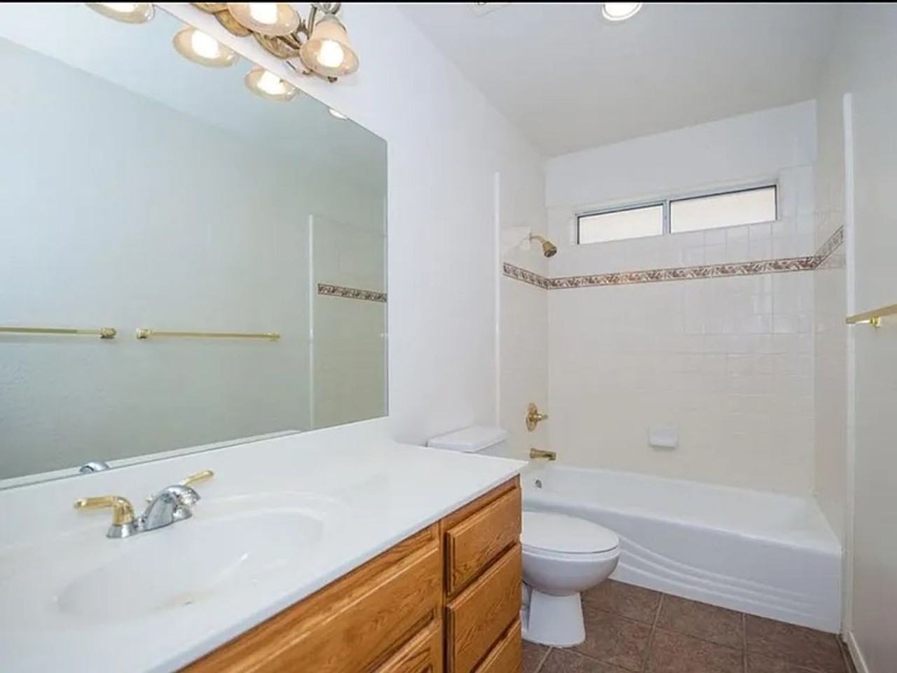 2153 W 22nd Pl - Photo 3 of 12