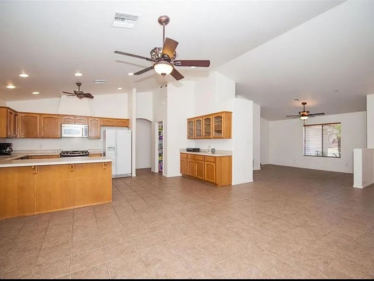 2153 W 22nd Pl - Photo 5 of 12