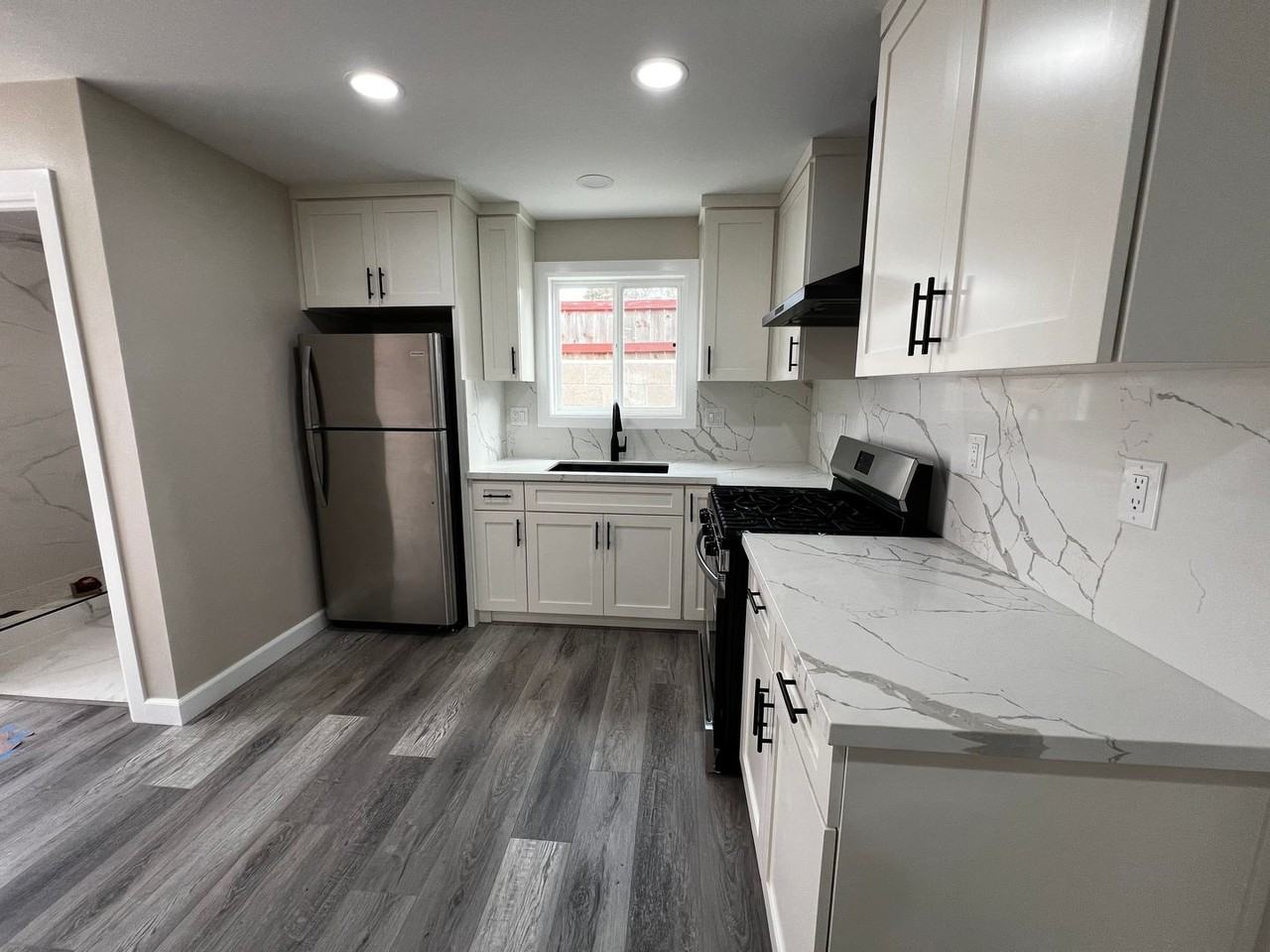 7820 1/2 Farmland Ave - Photo 4 of 15