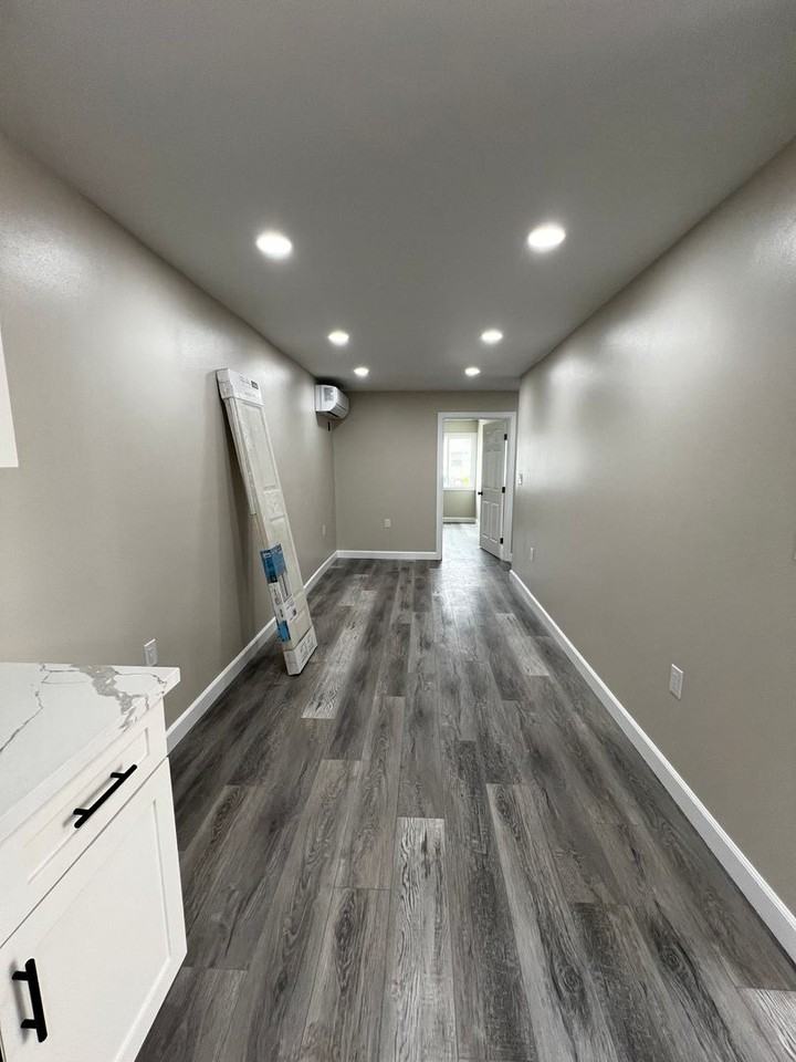 7820 1/2 Farmland Ave - Photo 6 of 15