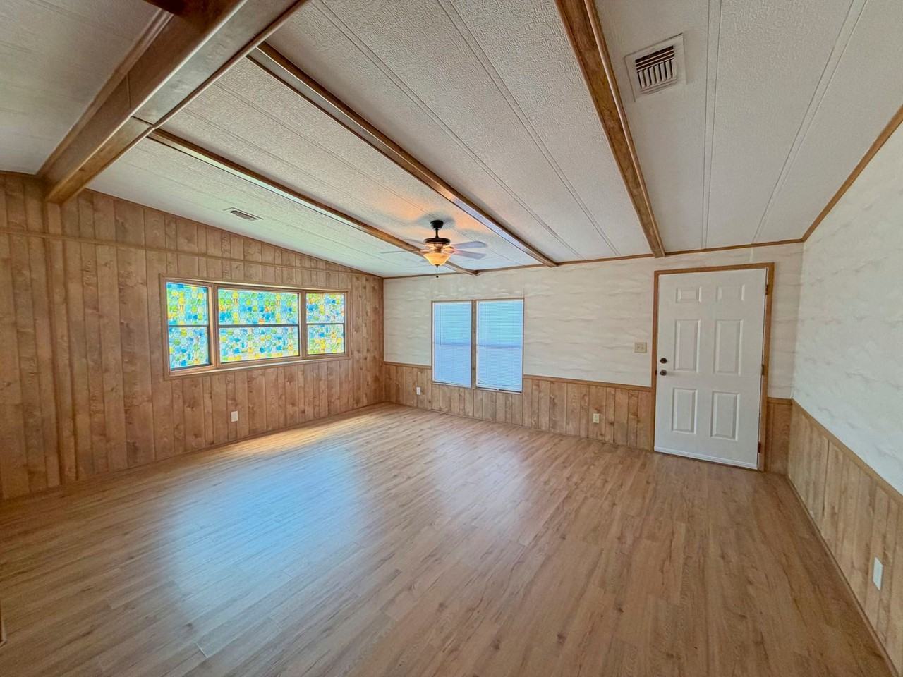 7633 Plumwood Dr - Photo 2 of 15