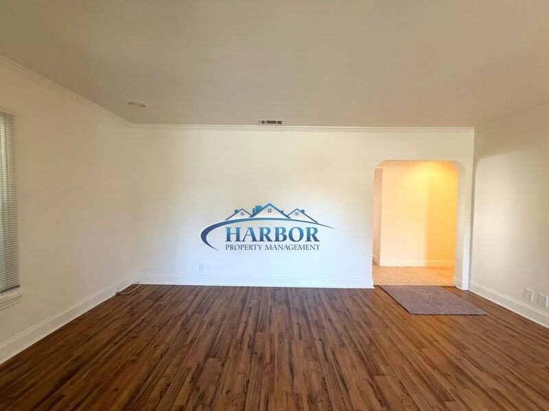 1650 Park Ave #1650 - Photo 3 of 23