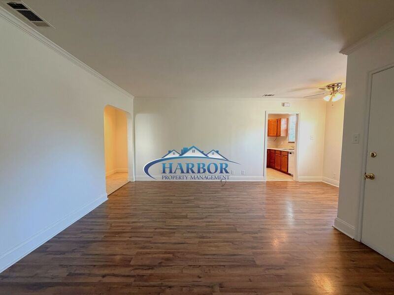 1650 Park Ave #1650 - Photo 4 of 23