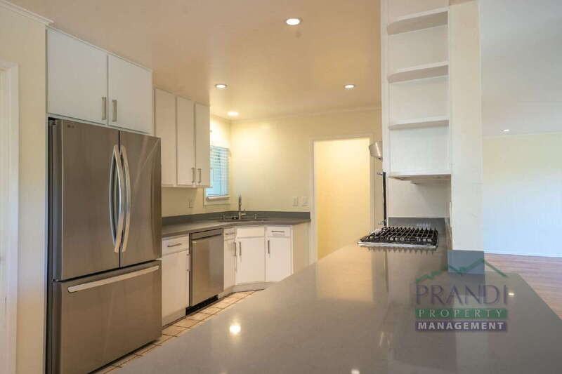 219 Mark Twain Ave - Photo 4 of 21