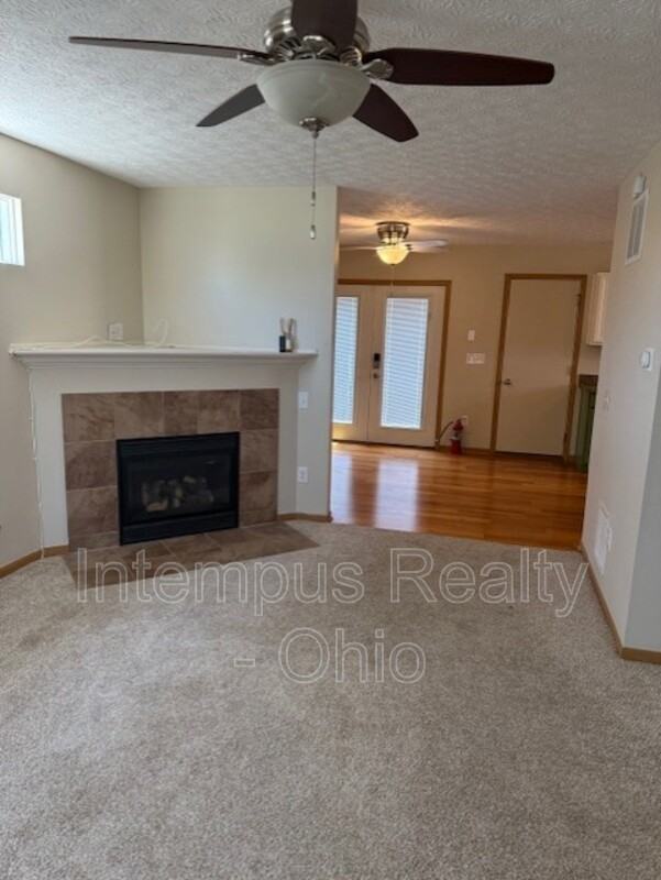 5625 Renner Rd - Photo 7 of 34