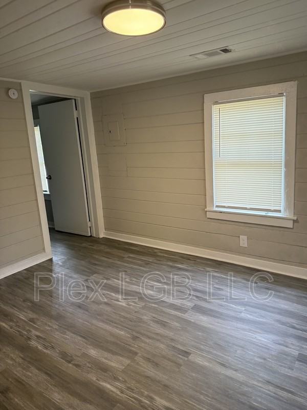 2 Hadaway Ct - Photo 4 of 6