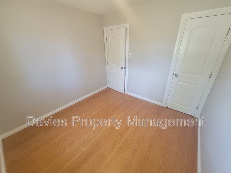 9648 153 St Nw - Photo 6 of 20