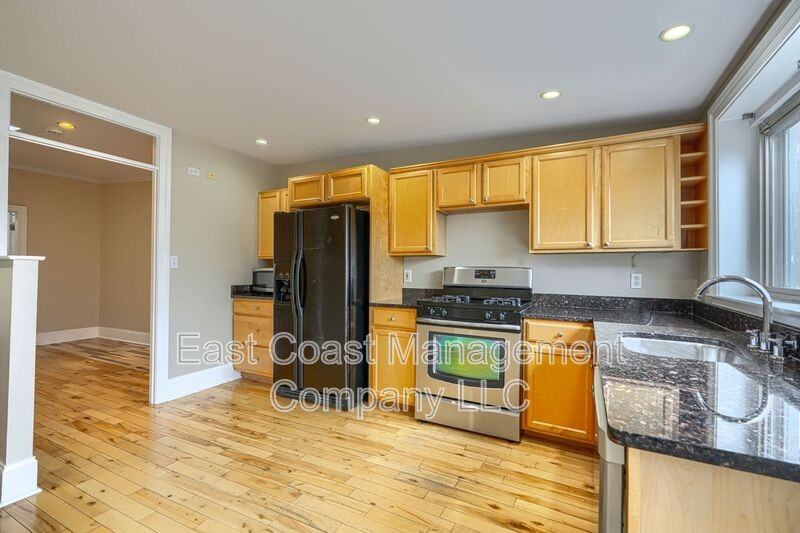 3235 Eastern Ave #2FL - Photo 4 of 20