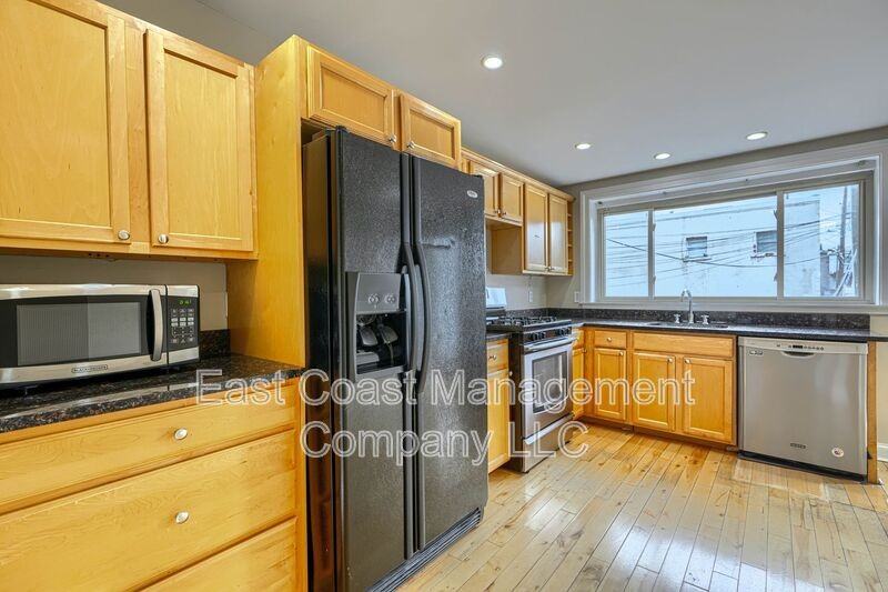 3235 Eastern Ave #2FL - Photo 7 of 20