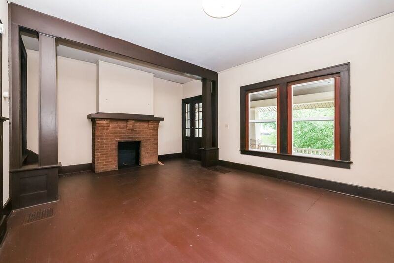 457/459 E Madison Ave #459 - Photo 5 of 10