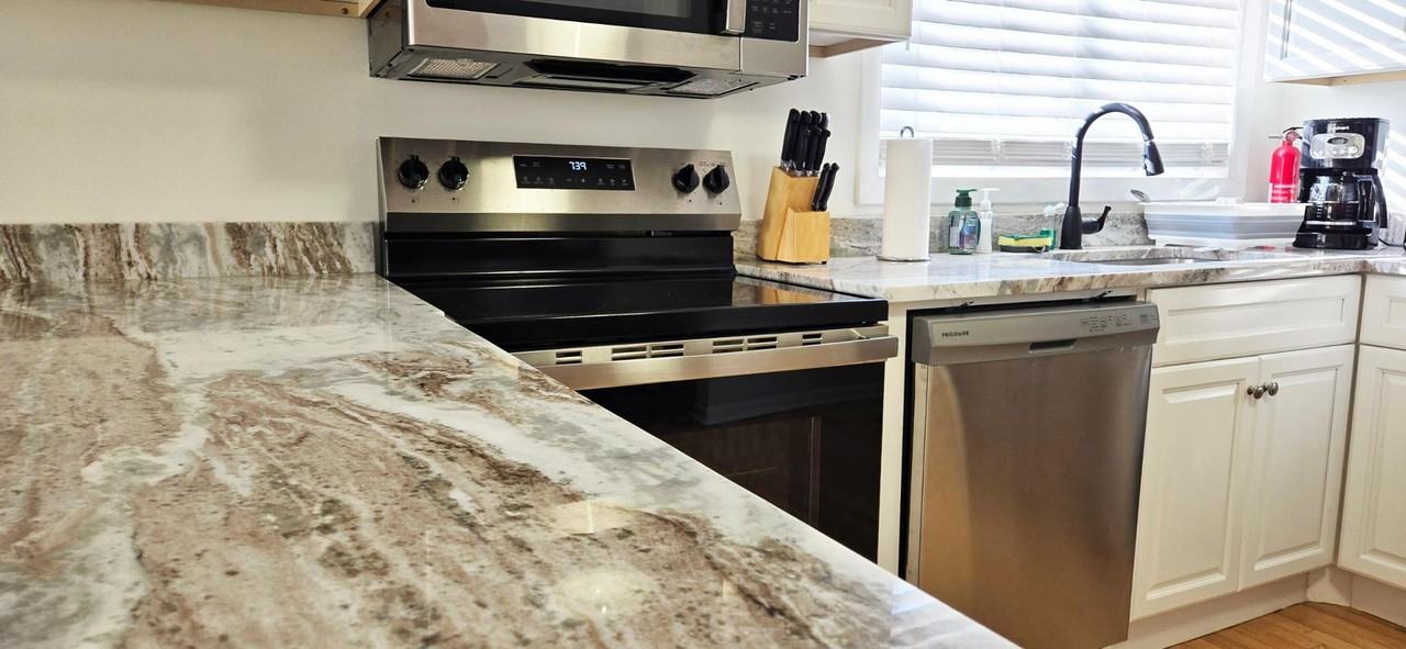 72 E Grand Ave #100 - Photo 7 of 37