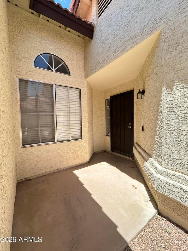 2338 W Orchid Ln - Photo 2 of 25