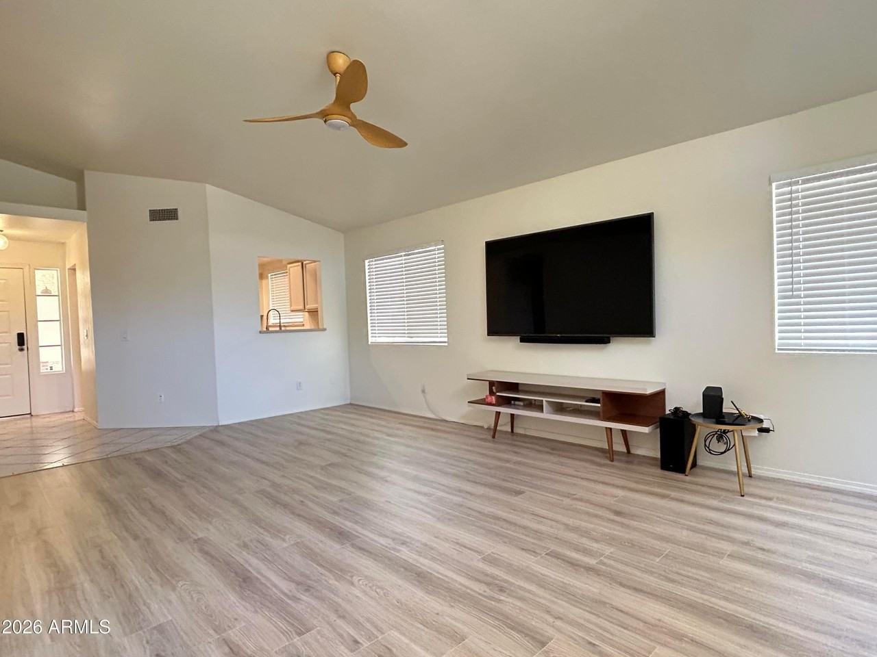 2338 W Orchid Ln - Photo 3 of 25