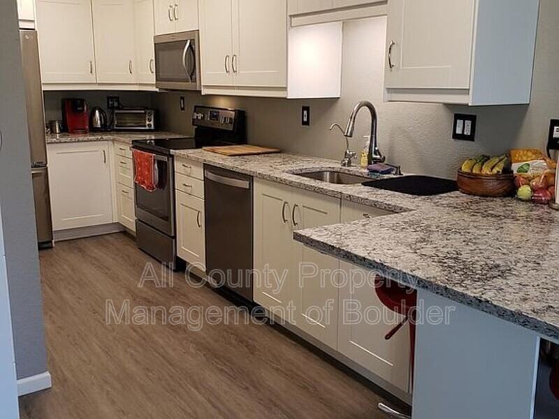 1808 Centaur Cir - Photo 3 of 3