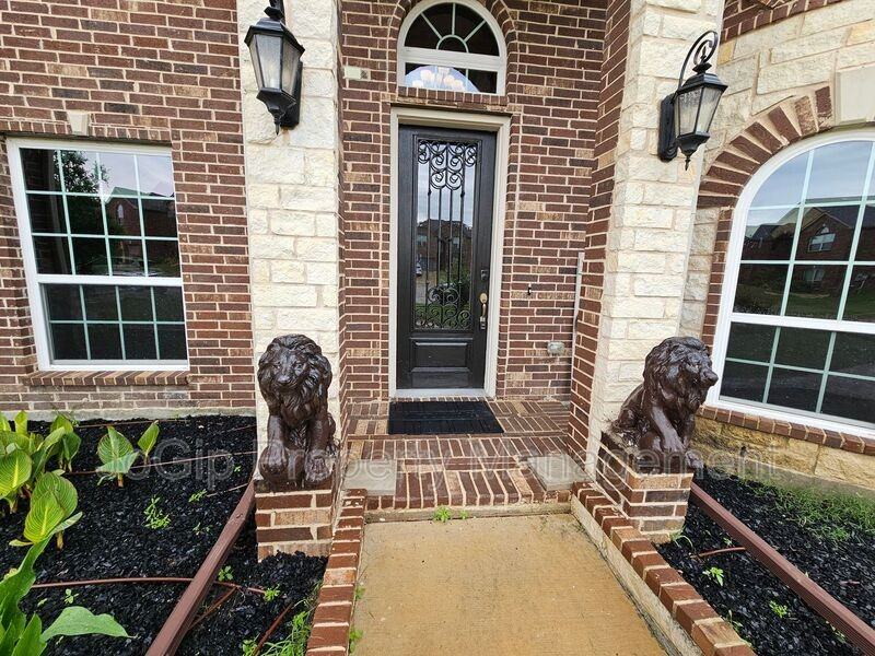 4318 Egret Ct - Photo 4 of 50