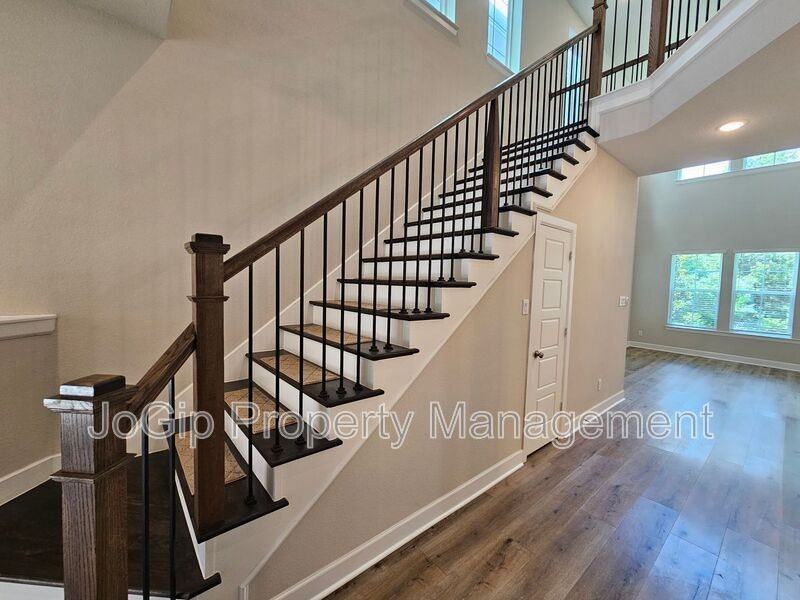 8045 Emerald Rock Dr - Photo 6 of 38