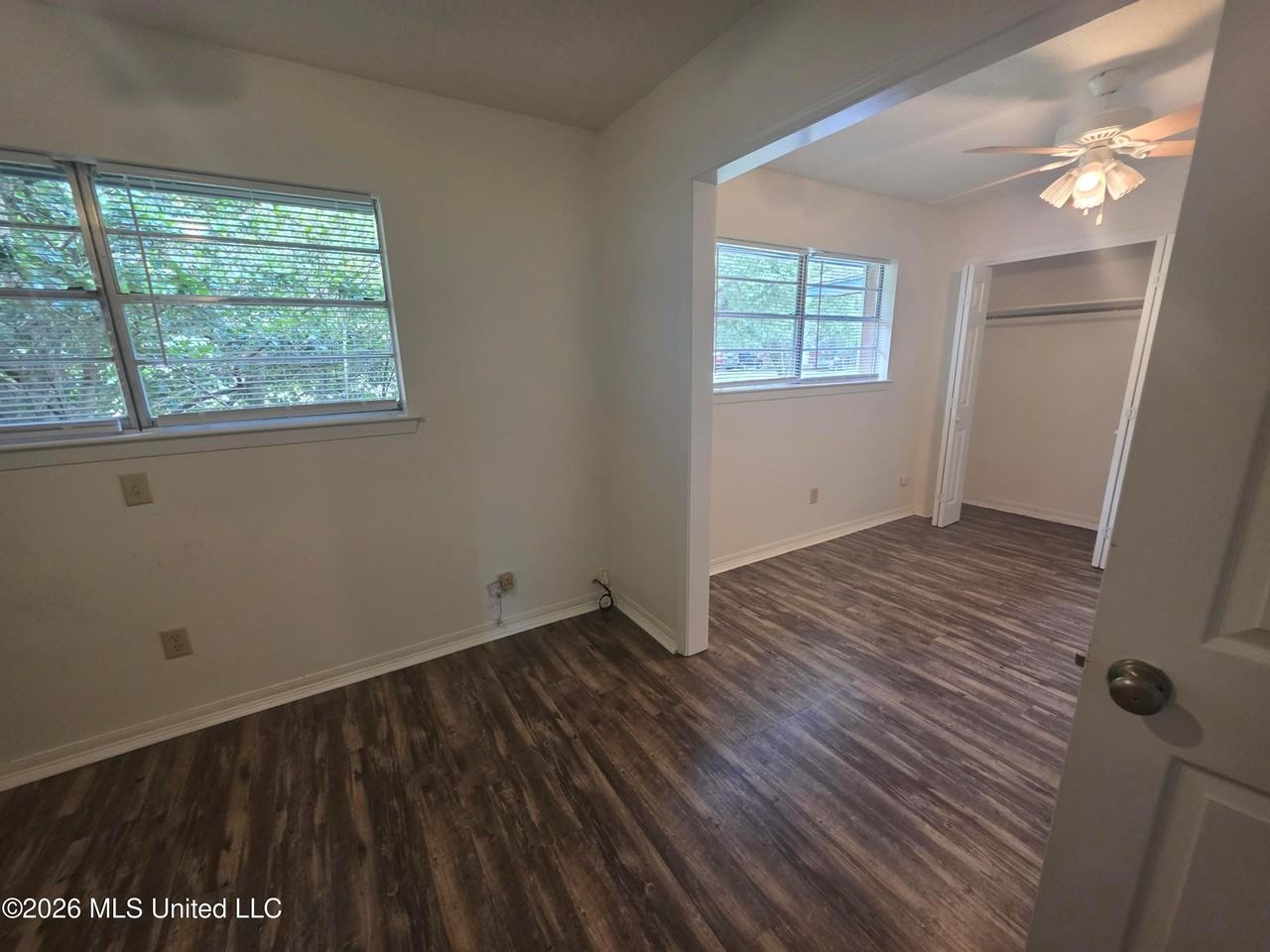 905 Spanish Acres Dr - Photo 5 of 14