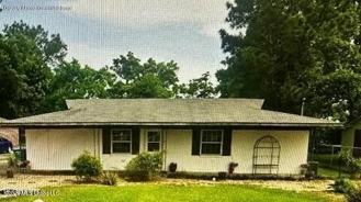 98 Russell Blvd - Photo 1 of 1