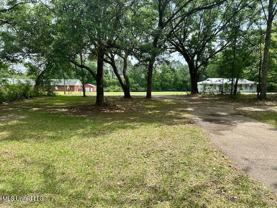 23467 Indian Ridge Rd - Photo 1 of 1