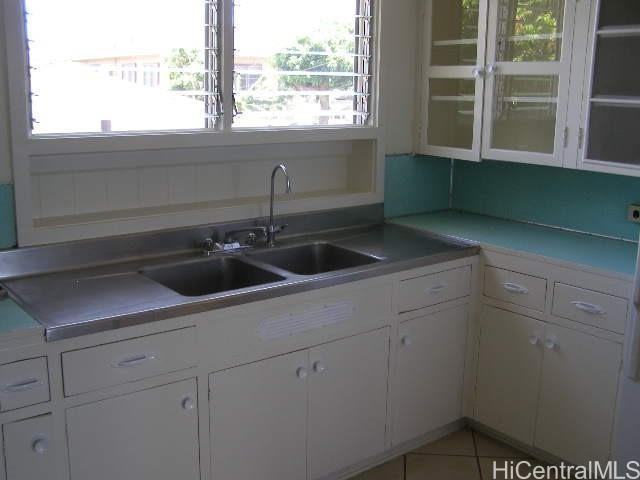1240 Palamea Ln #B - Photo 7 of 10