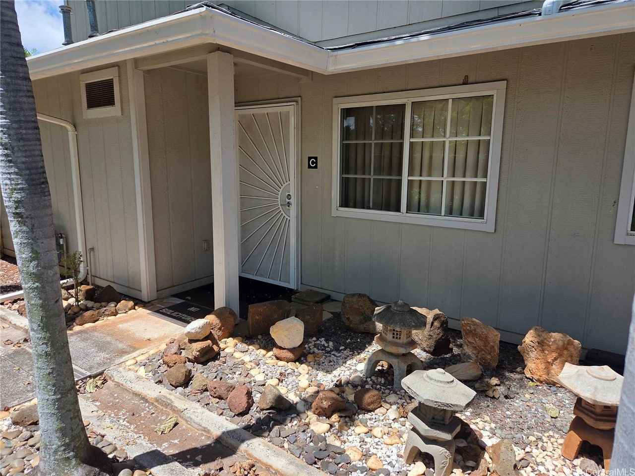 91-1072 Makaaloa St - Photo 2 of 25