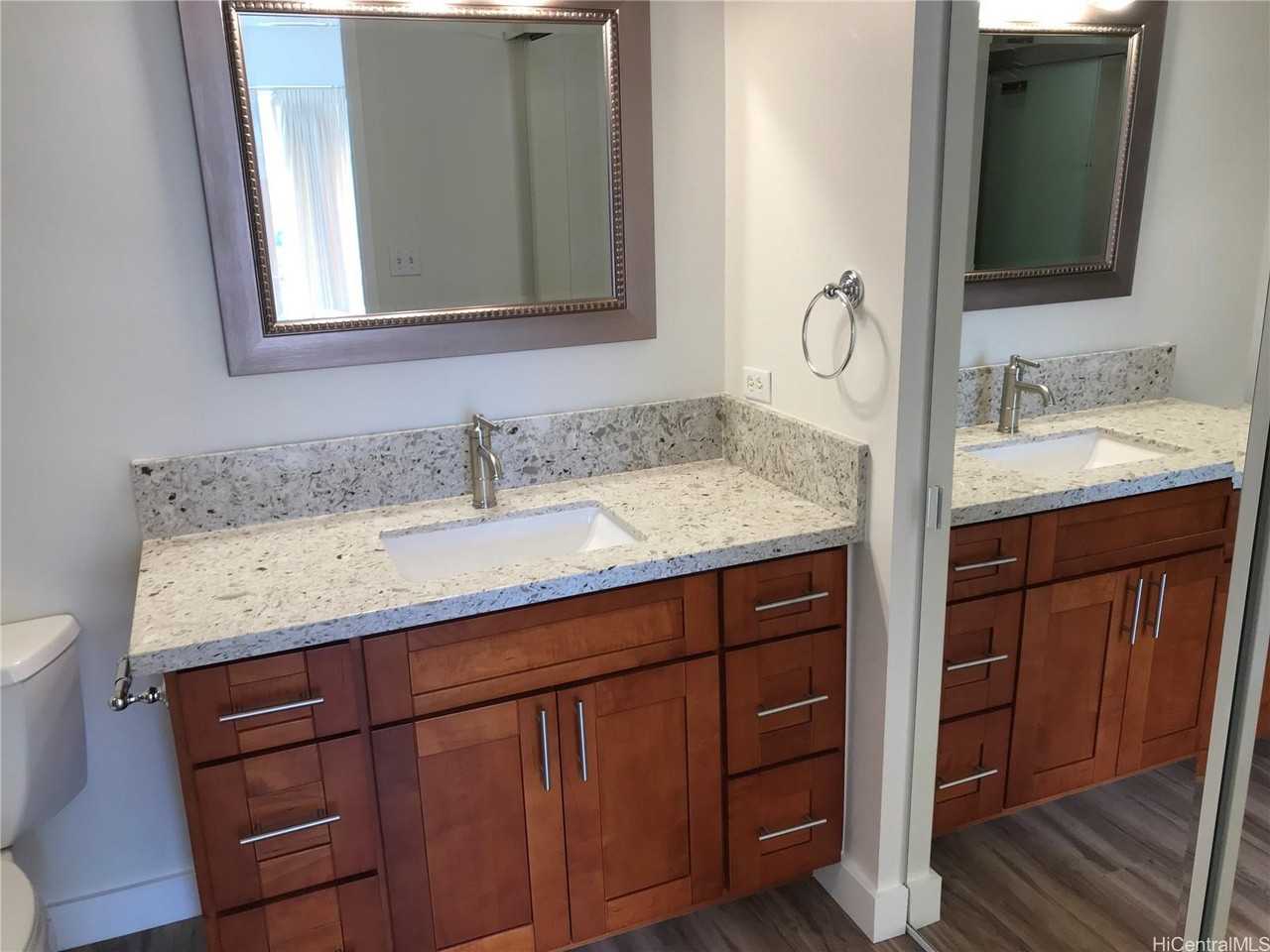 1645 Ala Wai Blvd #1002 - Photo 5 of 18