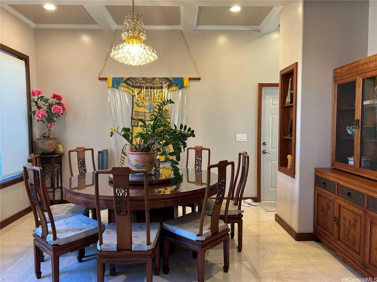 131 Hoahana Pl - Photo 6 of 23