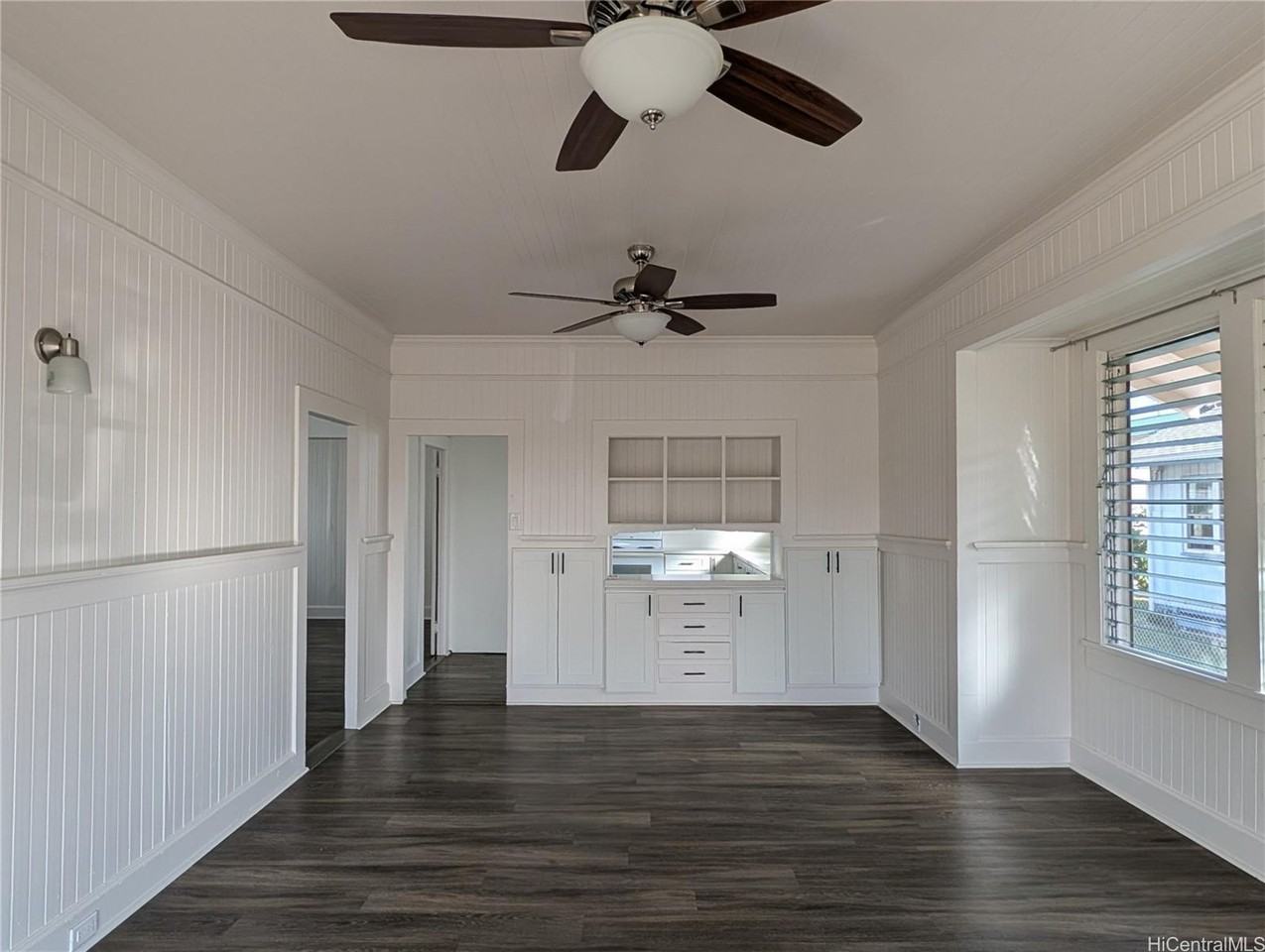 1323 9th Ave - Photo 5 of 21