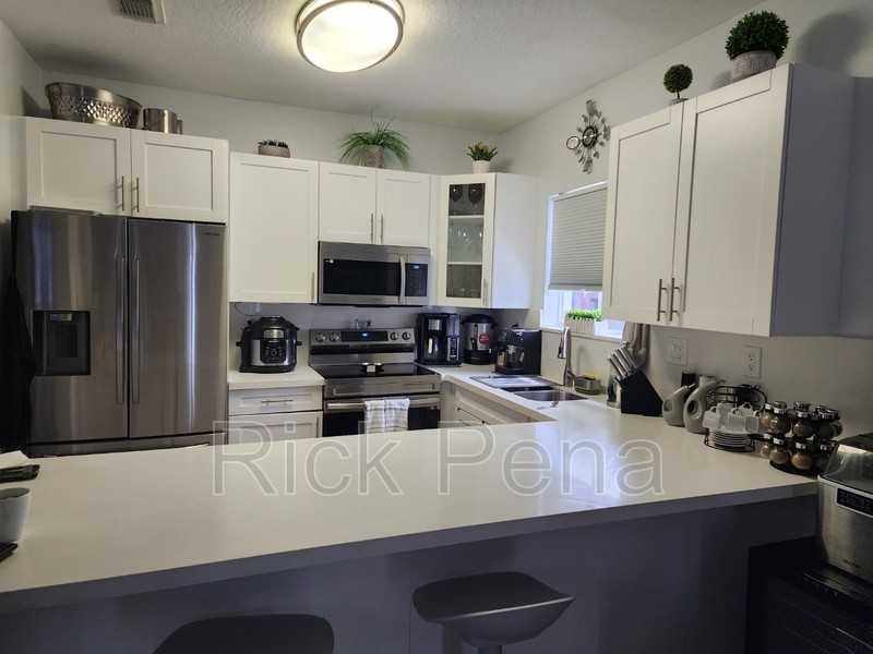 9128 Swplace - Photo 3 of 4