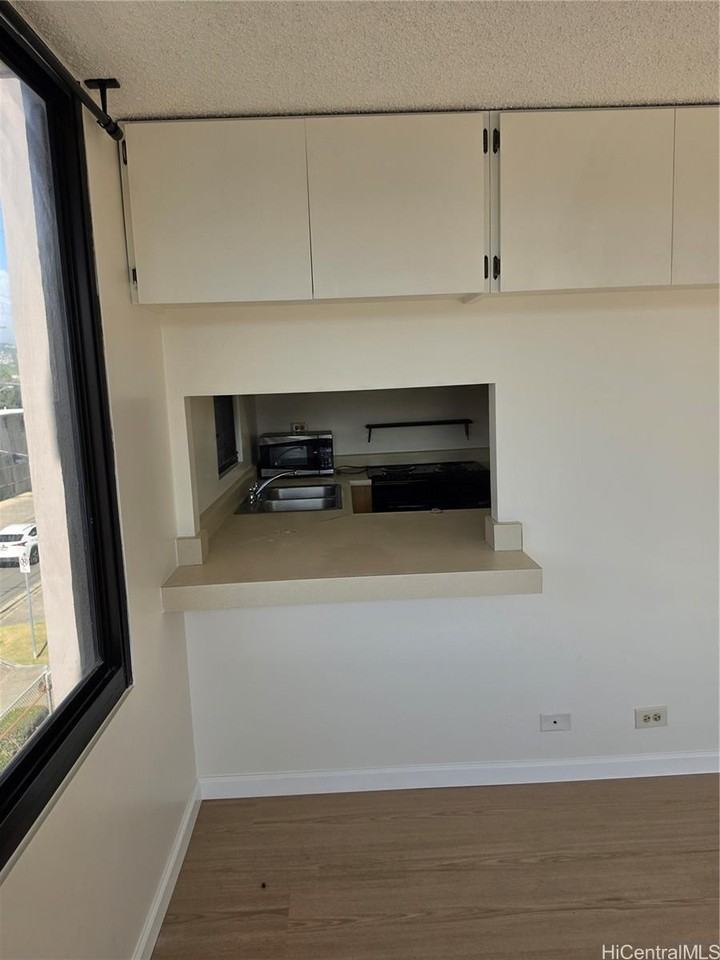 1820 Waiola St #312 - Photo 6 of 14