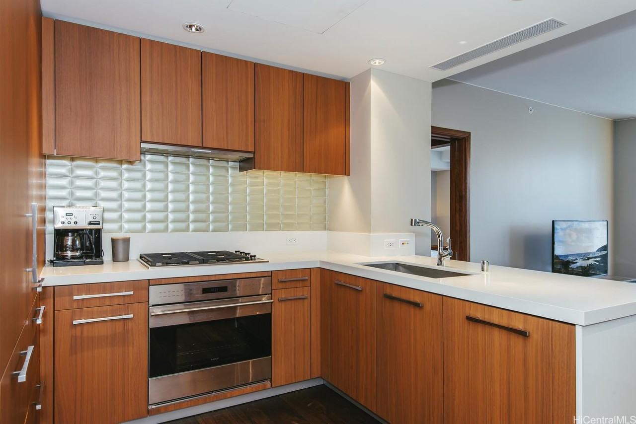 1555 Kapiolani Blvd #1211 - Photo 2 of 23