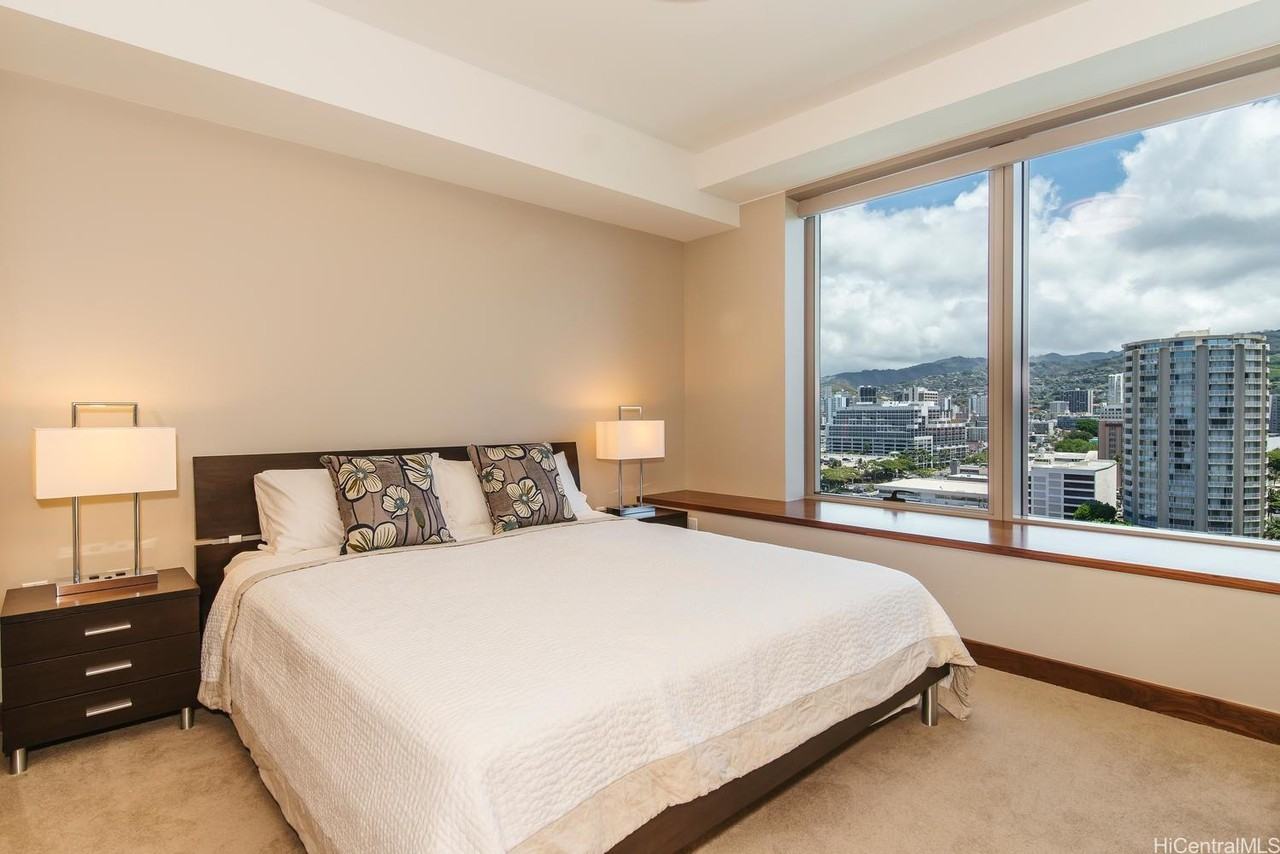 1555 Kapiolani Blvd #1211 - Photo 6 of 23