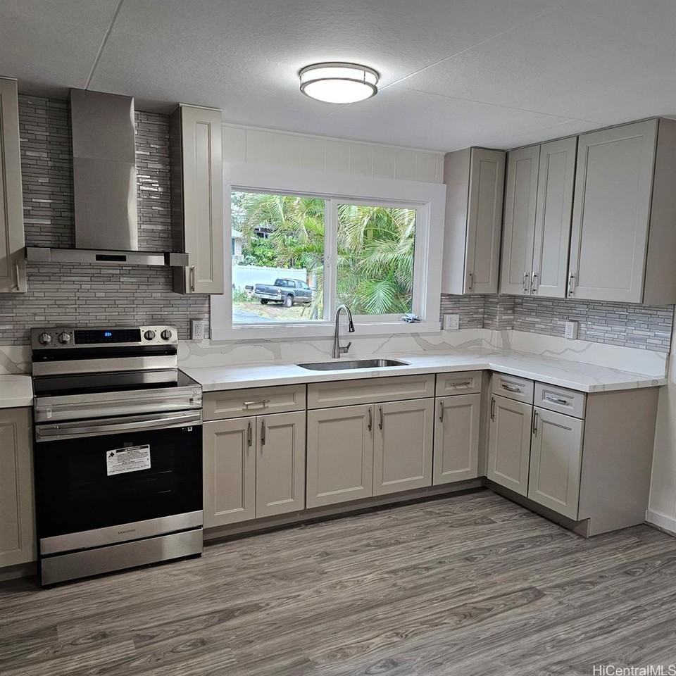 3423 Alohea Ave #A - Photo 2 of 15
