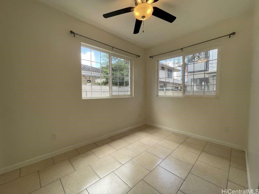 732 Birch St - Photo 3 of 10
