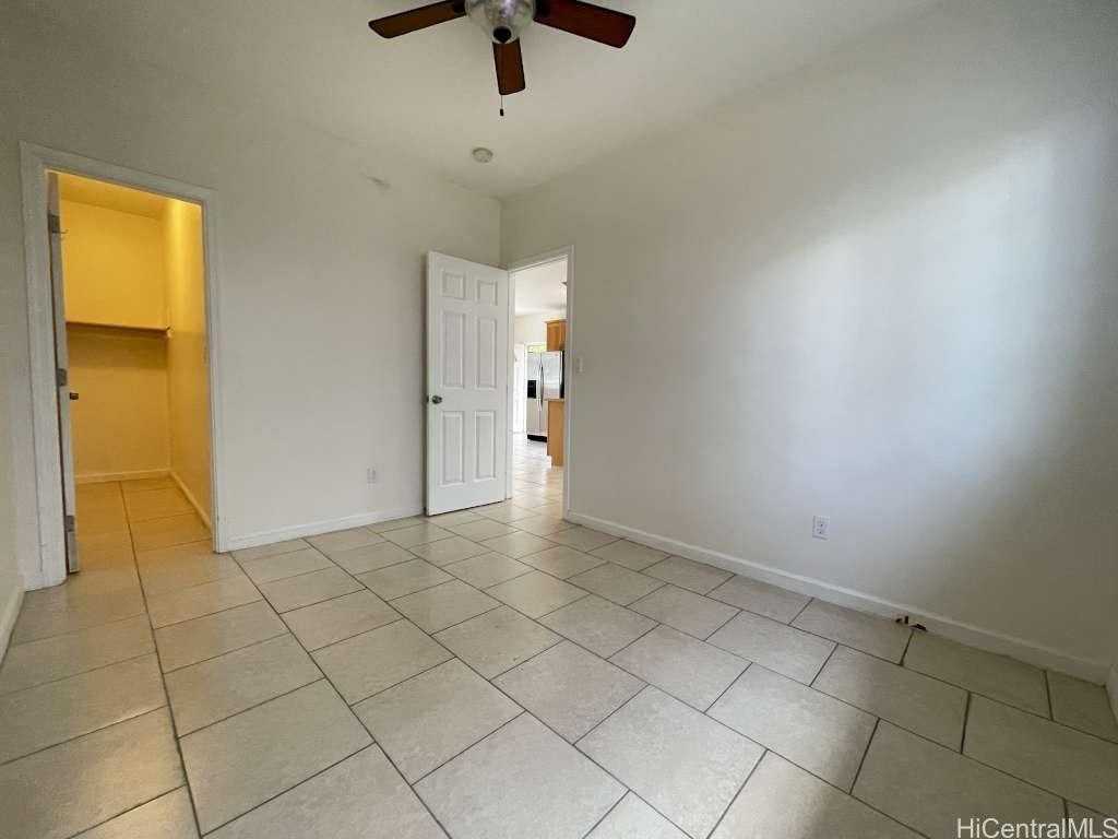 732 Birch St - Photo 7 of 10