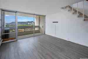 featured image of 555 University Ave #2004